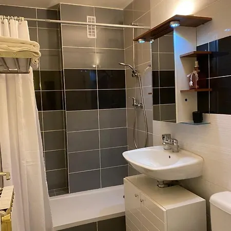 Logement Entier * Γκρενόμπλ